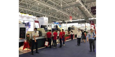 展會快訊：第22屆深圳機(jī)械展今日開幕，臺群精機(jī)帶您直播看展